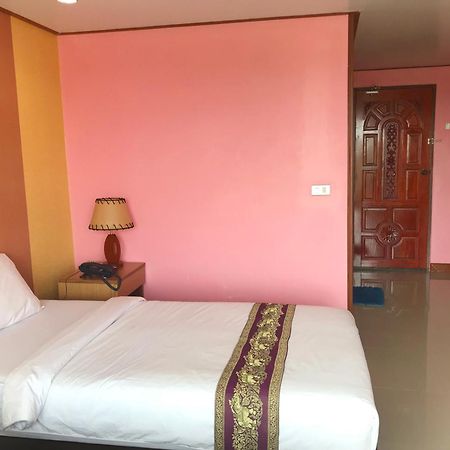 Toh Buk Seng Ayutthaya Hotel Exterior photo